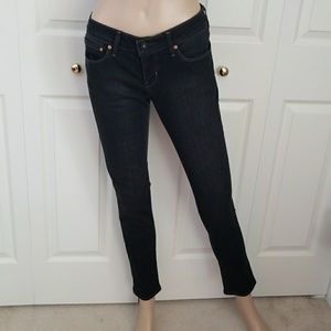 📣Levi's Demi Curve mid rise skinny jeans